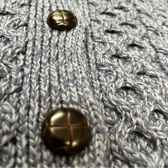 Shannon Woolen Mills Woman’s Cable Knit Cardigan Chunky Capsule M Classic Blue - Picture 3 of 10